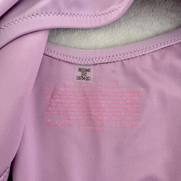 Victoria’s Secret swimsuit. Color: Lila. Size: L/M - Picture 3 of 7